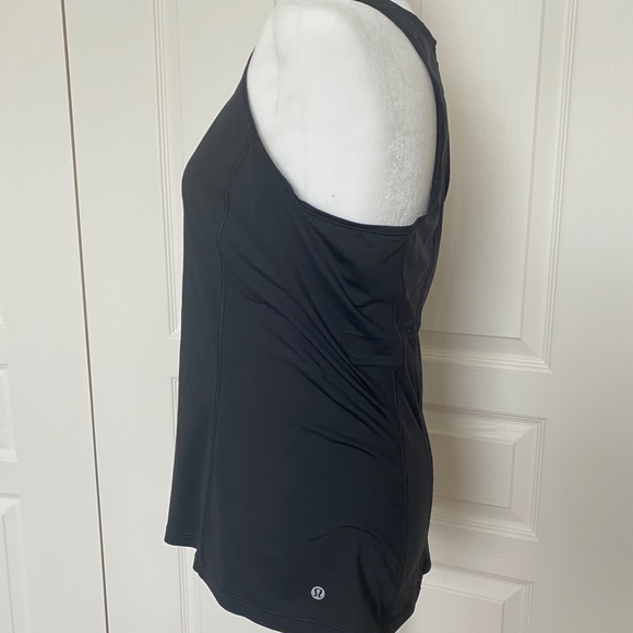 Lululemon Tank- size 8 - Picture 5 of 5